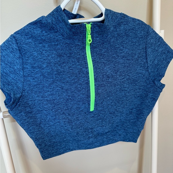 BOMBSHELL SPORTSWEAR crop top size small - Picture 5 of 10